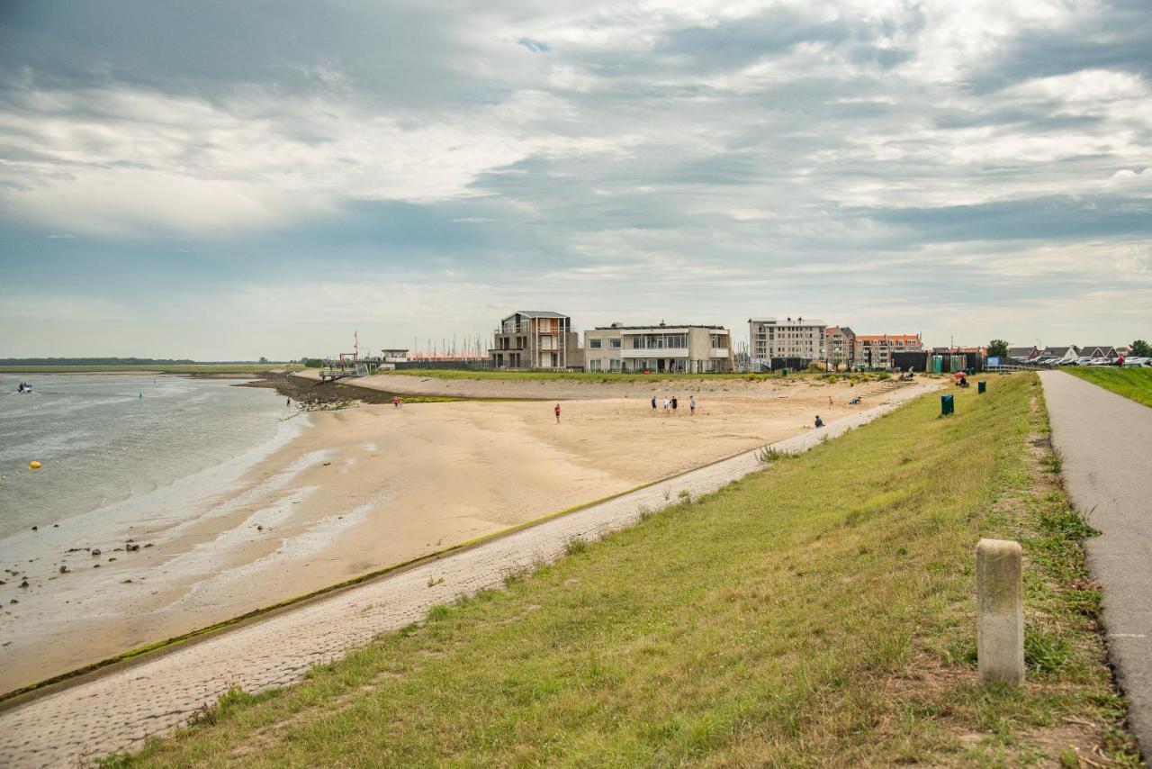 Chalet Luxe In Zeeland Aan De Kust *